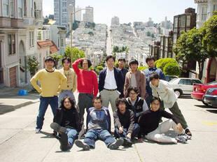 Sonic Team USA, incluyendo Takashi Iizuka y Yuji Naka.