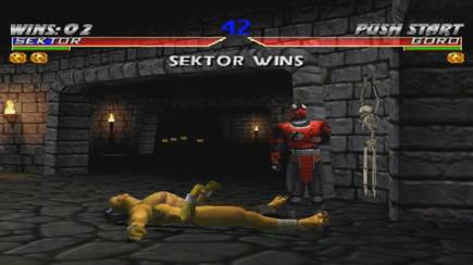 La versión Gold mejoró algo el contenido y era más fiel a la recreativa, pero como juego era muy inferior a SoulCalibur o Tekken Tag Tournament.