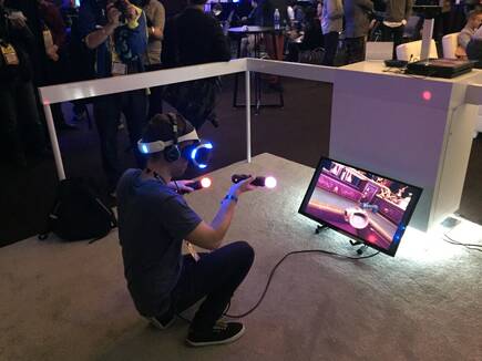 Jugando con The London Heist y Project Morpheus.