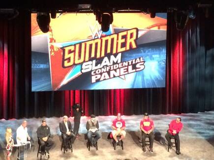 El escenario central del SummerSlam 2014.