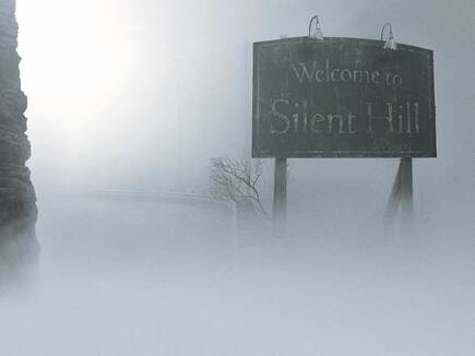 La niebla nos da una terrorífica bienvenida a Silent Hill.