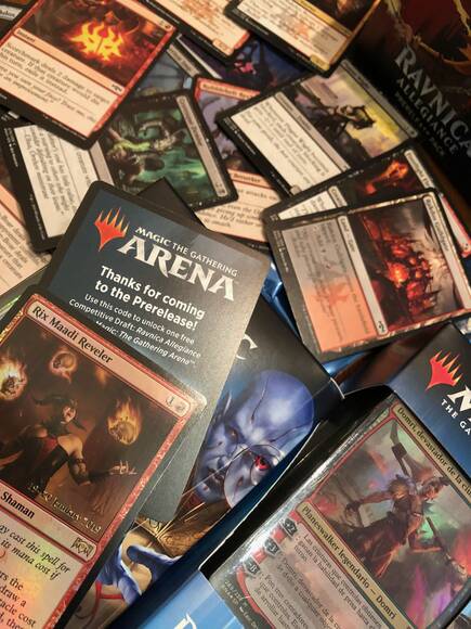 Lo mejor de ‘Arena’ es que aquellos mazos preconstruidos que tengamos de las actuales colecciones de ‘Magic’, pueden registrarse en el videojuego.
