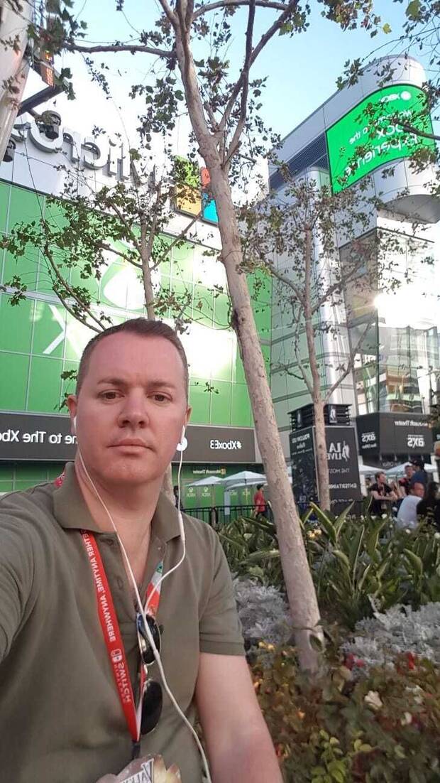 De la Nuez en una feria E3.
