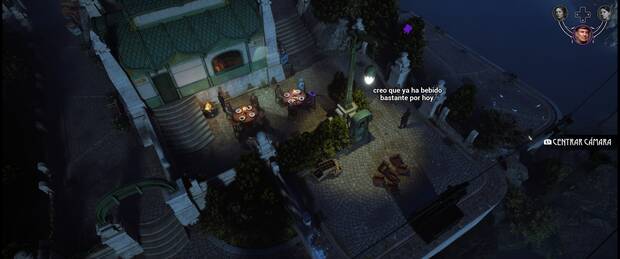 Algunos niveles no requieren únicamente infiltrarnos como tal, sino hacerlo de un objetivo específico en mente, con en este, donde tenemos que conseguir que se pidan botellas de vino.