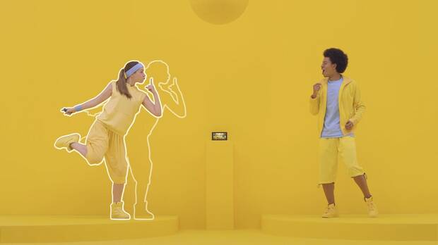 En Copy Dance un jugador realiza una pose, y el otro tiene que imitarla rápidamente, y de la manera más fiel posible.