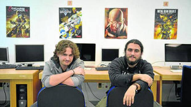 Gurpegui en el Aula de Videojuegos de Comunicación Audiovisual de Sevilla.