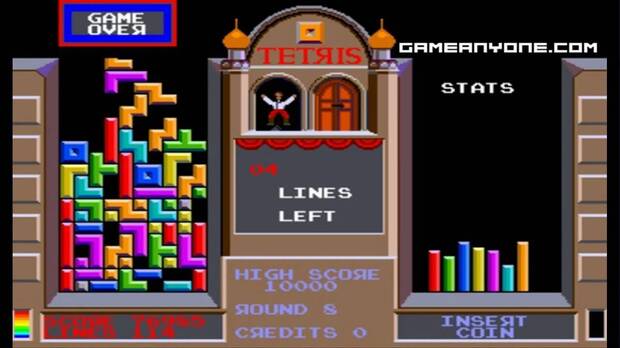 Im�genes del primer Tetris a color con un reloj de cuco Ruso