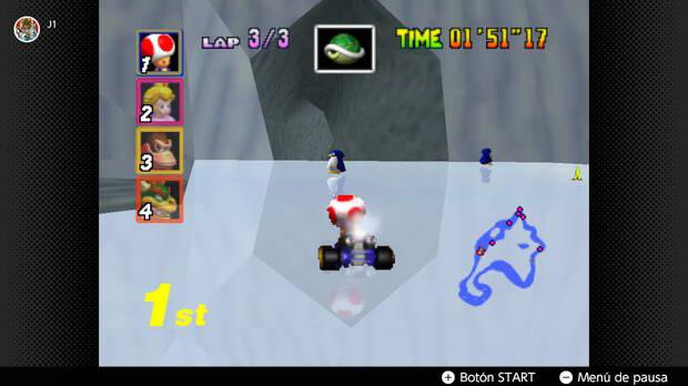 'Mario Kart 64' sigue siendo tan divertido y frenético como lo recordábamos. Sin duda, uno de los títulos que más partido le va a sacar a las nuevas funciones en línea de la aplicación de Nintendo 64.