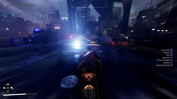 En nuestra sesión de juego nos ha dado la sensación de que Gotham está vacía, pero moverse por ella es genial.