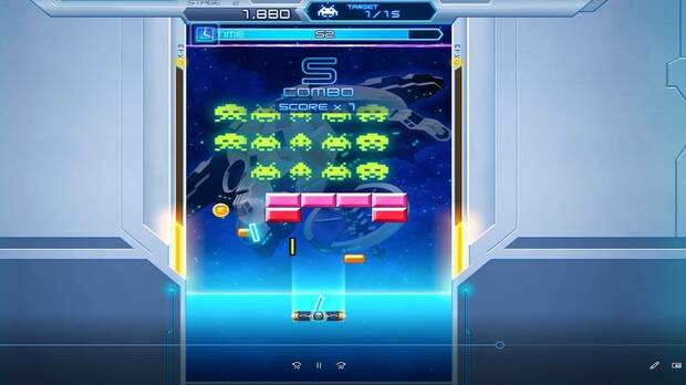 El crossover entre 'Space Invaders' y 'Arkanoid' es muy bueno y además nos ofrece un buen número de personajes y extras desbloqueables.