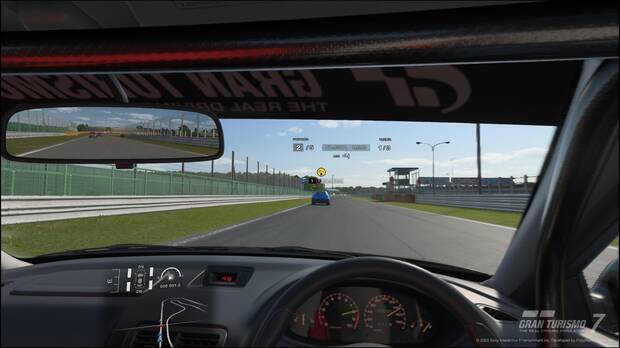 GT Sophy ha conseguido que hayamos tenido que mirar más el retrovisor que en ningún otro juego de carreras al competir en solitario. A la que os despistéis, encontrará el hueco para adelantaros.