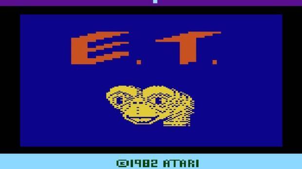 'E.T. the Extra-Terrestrial' (1982) para Atari 2600 es uno de los mayores fracasos de la historia de los videojuegos, y el detonante de toda una crisis.