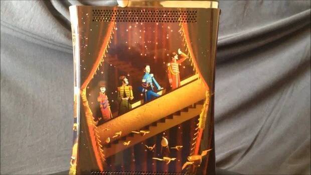 Las ediciones especiales de consolas más extrañas, bonitas y llamativas 16