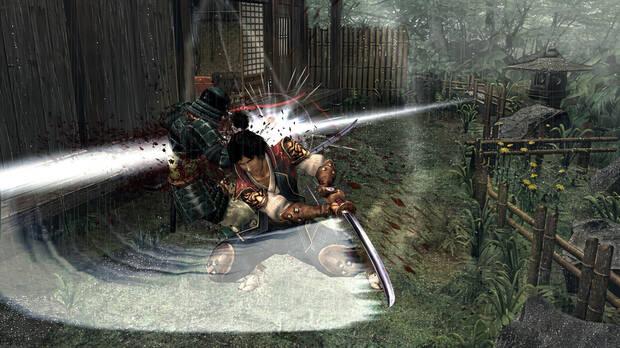 La variedad en los combates se incrementó con respecto al primer juego de Onimusha, con nuevas acciones.