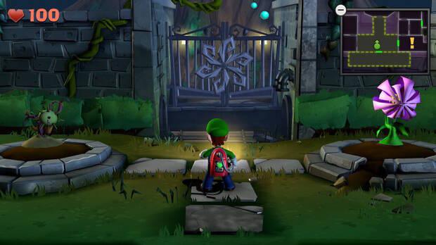 La interfaz se ha readaptado con bastante tino para mostrar toda la información necesaria en una sola pantalla, como el minimapa o nuestro indicador de salud.