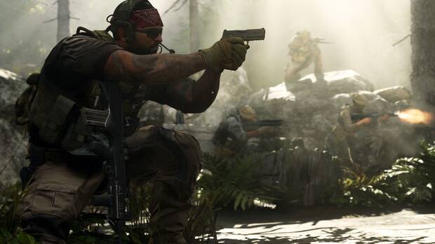 El crossplay permitirá jugar juntos a los jugadores de PC, PS4 y Xbox One. Además, la progresión de las armas y otras características se compartirá entre la campaña, el multijugador y Spec Ops.