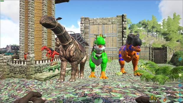 ¿Quién no ha querido alguna vez domesticar y “vestir” a su propio dinosaurio?