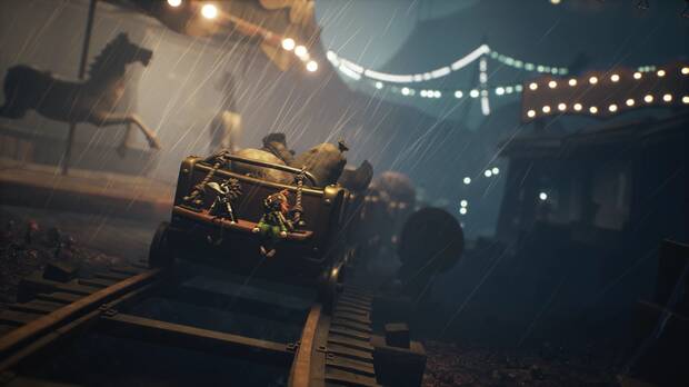 La cmara es muy juguetona: se acerca, se aleja y cambia de perspectiva.