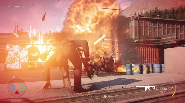 Como shooter en tercera persona no parece muy profundo, pero la accin es dinmica gracias al movimiento y la destruccin.