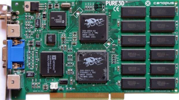 Así era la primera gráfica Voodoo de 3dfx, muy diferente a las que tenemos hoy día, ¿verdad?