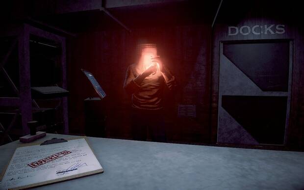 Este extra�o caballero con la cara censurada nos avisa de que somos pobres y, por lo tanto, tenemos que jugarnos la vida en altamar.