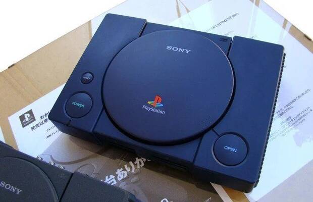 Las ediciones especiales de consolas más extrañas, bonitas y llamativas 12