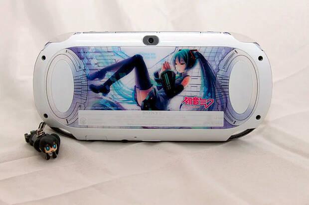 Las ediciones especiales de consolas más extrañas, bonitas y llamativas 7