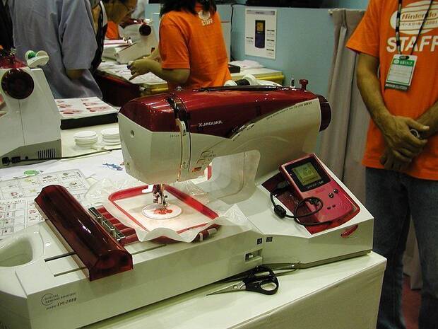 La máquina de coser con la que, imaginamos, Jaguar y Nintendo planeaban aprovechar más licencias.