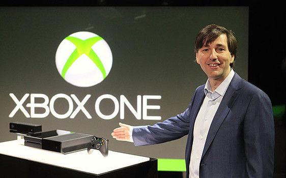 De Xbox One no ha quedado ni su máximo responsable en la presentación, Don Mattrick, que ya no está en la compañía.
