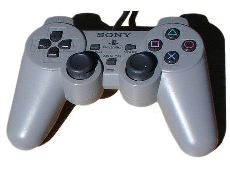 PlayStation: La historia de todos sus mandos 1