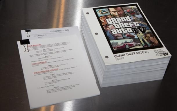 El guion de un título como 'Grand Theft Auto' tiene una extensión impensable en una película. Pese a las obvias y evidentes similitudes, cine y videojuegos tienen muchas particularidades en su formato y estructura.