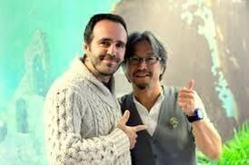 Santiago Bustamante con Eiji Aonuma, responsable de la serie 'The Legend of Zelda'.