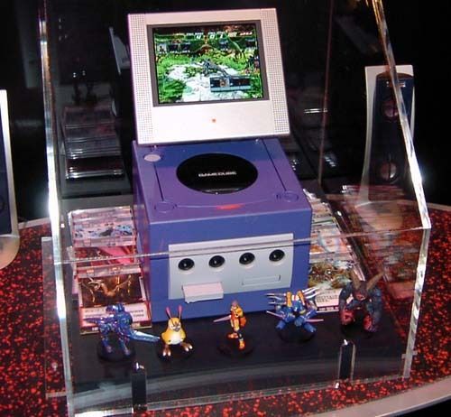 Nintendo mostró varios juegos en esta pantalla, incluyendo ‘Phantasy Star Online: Card Battle’, ‘Metroid Prime’ y 'Luigi’s Mansion’, quizás, todos compatibles con la imagen en 3D.